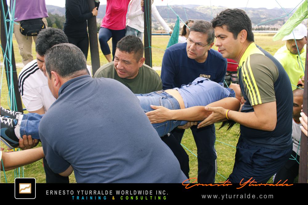 Team Building LATAM | Taller de Trabajo en Equipo para Empresas
