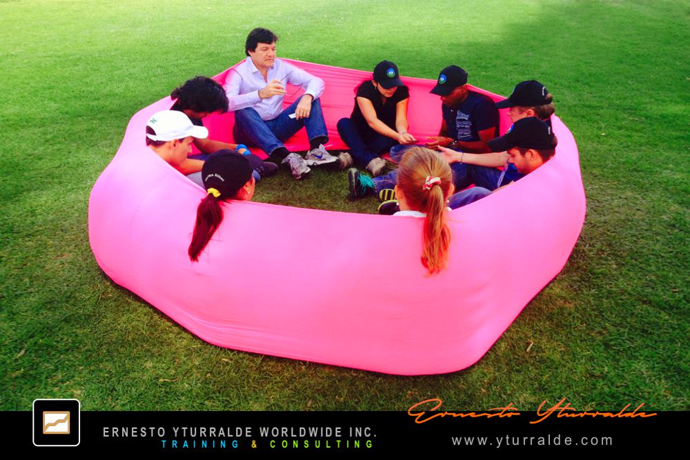 Team Building LATAM | Taller de Trabajo en Equipo para Empresas